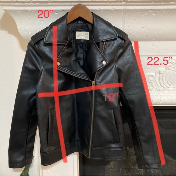 NWOT Universal Thread Black Leather Moto Jacket Faux Vegan Size Small S XS - Picture 10 of 10